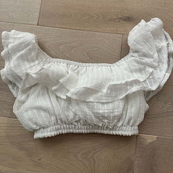 White Off The Shoulder Crop Top - Picture 2 of 3